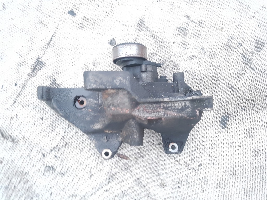 фото №2, Chevrolet captiva 2,4 кронштейн основание