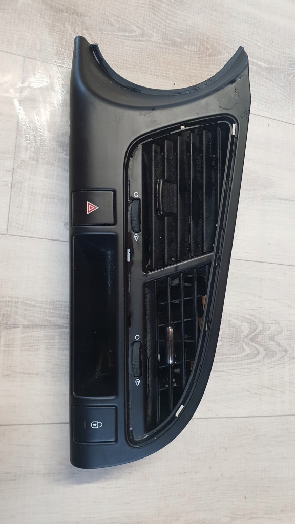 фото №1, Панель переключателей do peugeot 3008