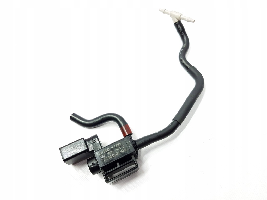 Купити Датчик тиску audi a4 b5 1.6 fl