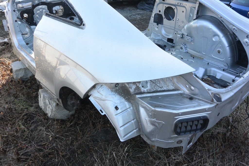 фото №7, Четверть перед задняя крыша порог audi tt 8j lx7w