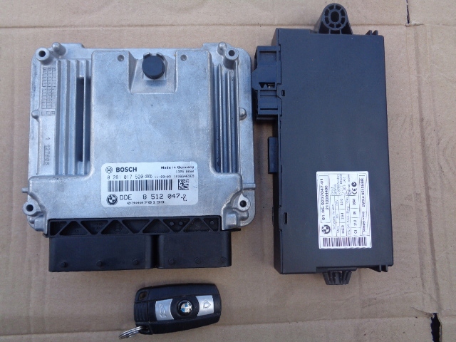 фото №1, Блок керування бортовий комп'ютер двигуна bmw e90 e91 e92 320d