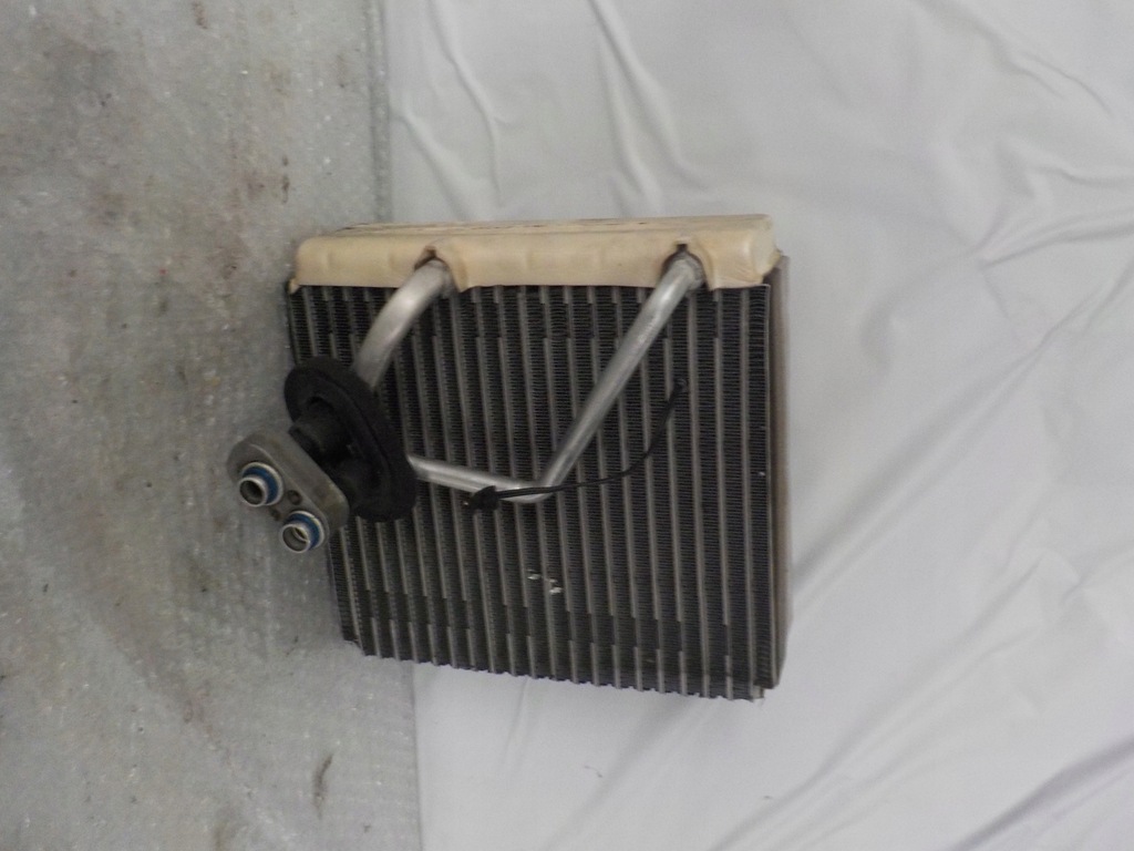 фото №5, Tucson i suv 2.0 crdi радиатор отопителя