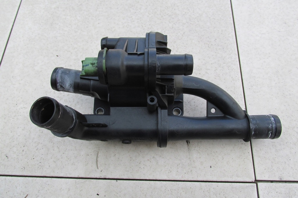 фото №1, Корпус термостата ecosport fiesta mk7 1,5 tdci