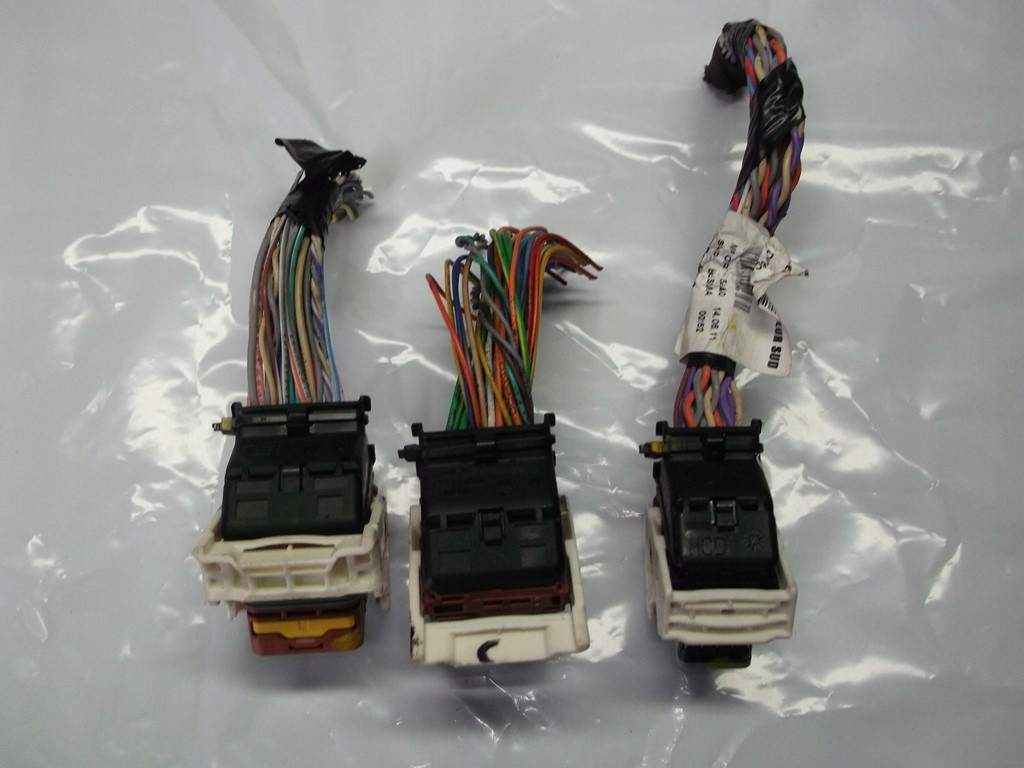 фото №1, Peugeot 3008 1,6 e-hdi штекер комп'ютер