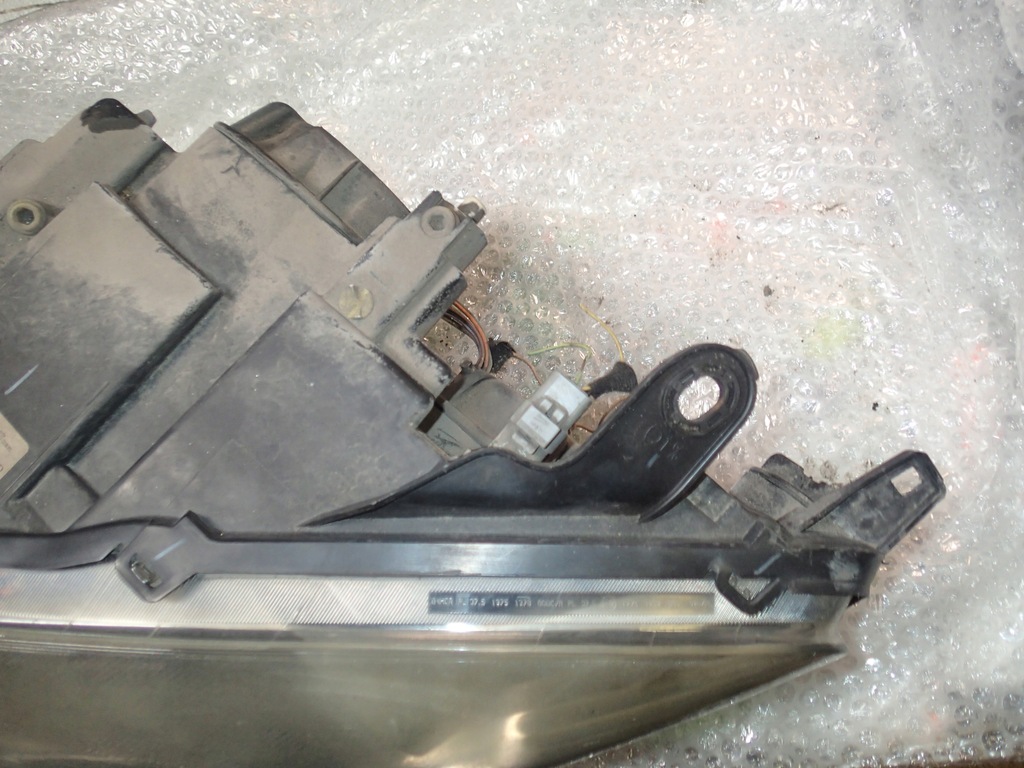 фото №7, Peugeot 807 лампа передняя левая ксенон