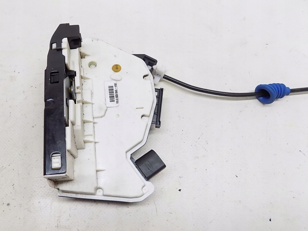 фото №1, Замок двері лівий задня 6-pin - vw passat cc 08-11 eu