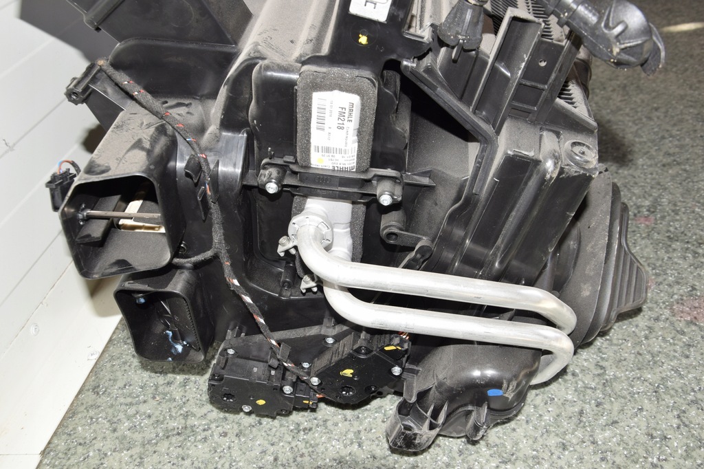 фото №10, Audi a4 a5 b9 8w комплектная отопитель 8w1816005a