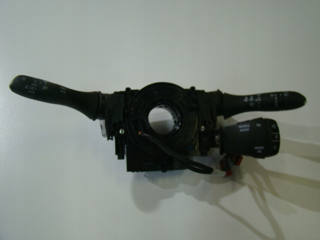 фото №1, Стрічка перемикачі перемикачі scenic iv