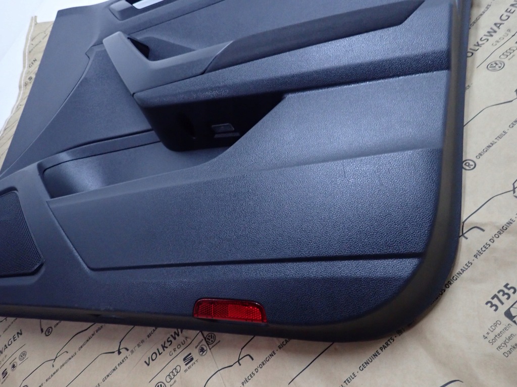 фото №3, Vw t-roc оббивка двері перед права 2ga867012b