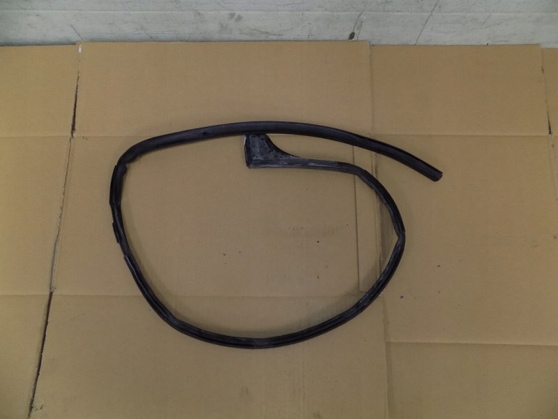 фото №1, Bentley 05r continental gt прокладка дверь