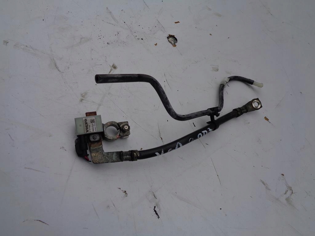 фото №1, Клемма минусовая 31327698 volvo v60 i 2.0 d3