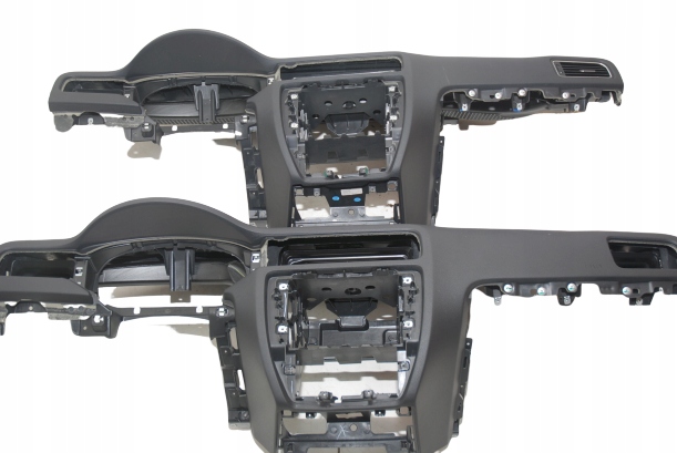 фото №1, Vw jetta 5c6 консоль приборная панель оригинал