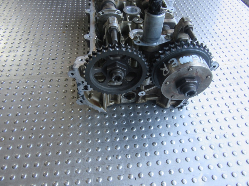 фото №6, Porsche cayenne 4.5i 2006 головка двигуна права