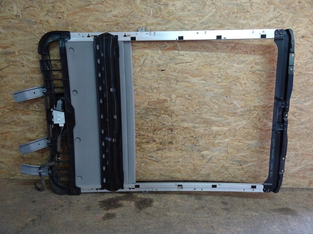 фото №1, Шторка крыша панорамы toyota verso 09r