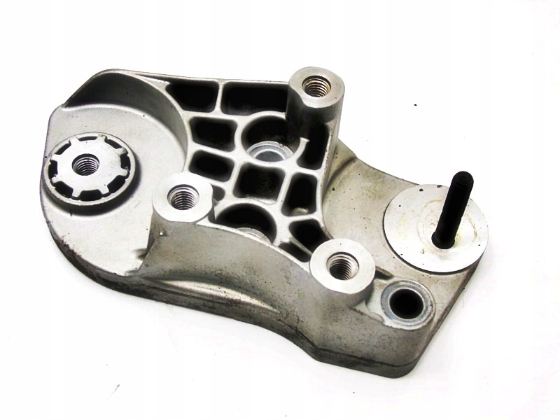 фото №1, Кронштейн натяжителя opel 2.5 v6 omega vectra calibra