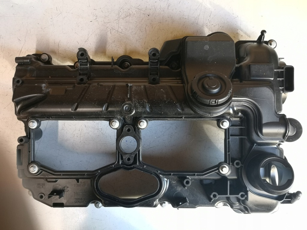 фото №1, Кришка клапанів bmw f10 f20 f30 7588412