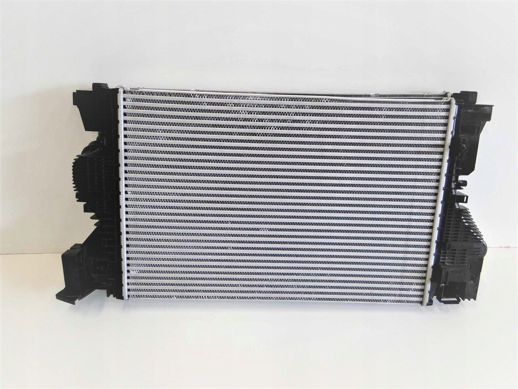 фото №1, Mercedes-benz оригинальный номер a2475006100 радиатор