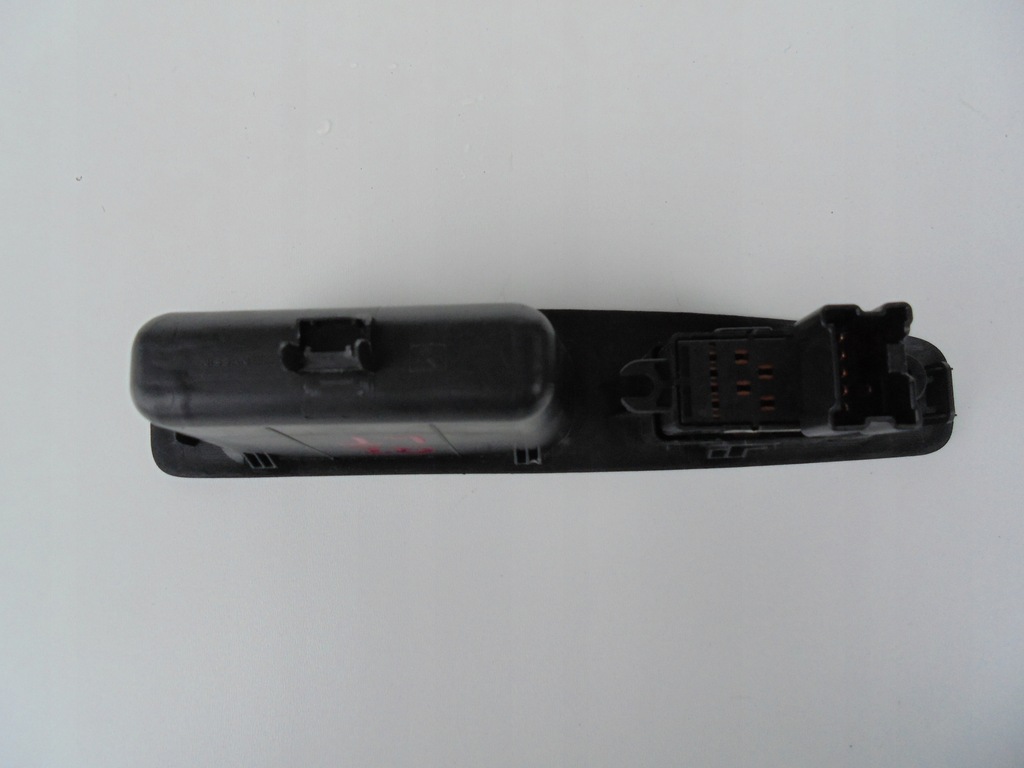 фото №5, Qashqai i j10 переключатель окон левый задняя 06-13