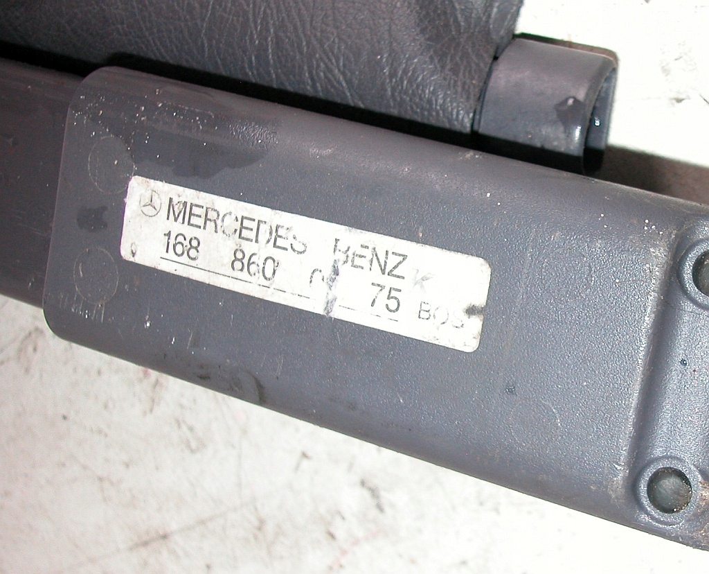 фото №3, Mercedes a-klasa w168 шторка багажника