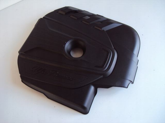 фото №3, Кришка двигуна alfa romeo stelvio 2.2 jtd