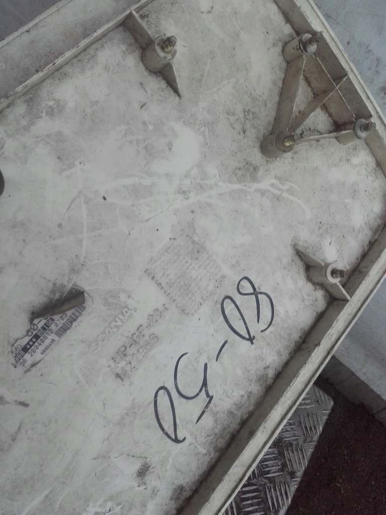 фото №6, Scania r дверцята бардачка бардачок 1422956