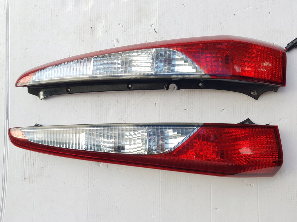 фото №1, Лампа mitsubishi lancer vii kombi оригинал