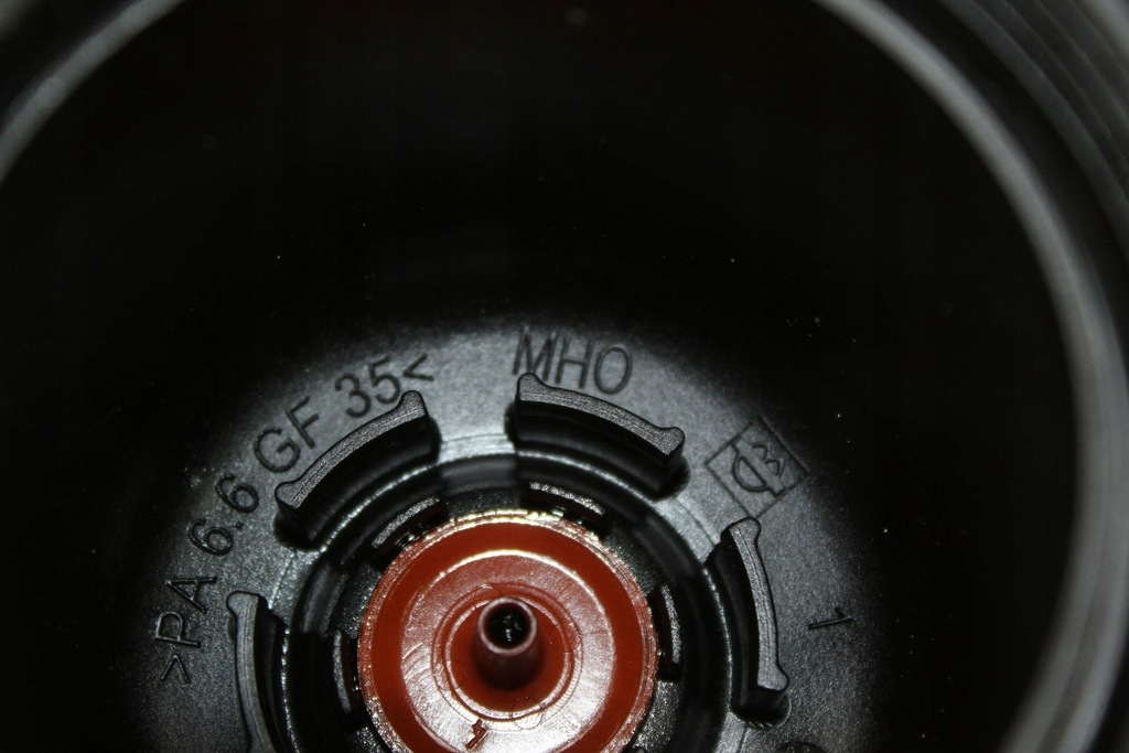 фото №5, Гайка фільтра оливи audi a4 b7 2.0 tfsi