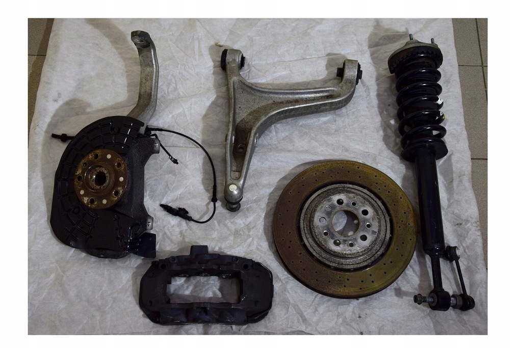 фото №1, Ghibli поворотный кулак рычаг амортизатор диск ступица