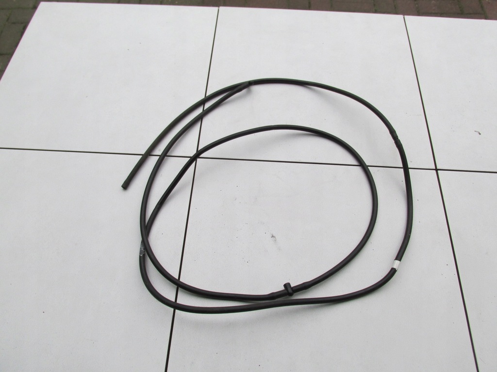 фото №1, Шланг омивача вікон капот b-max 2013 rok