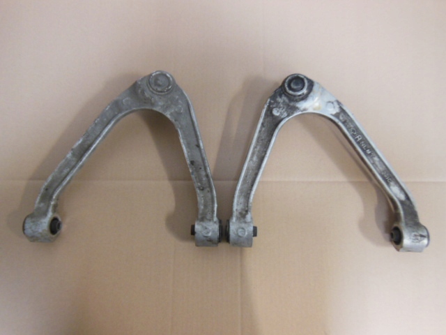 фото №1, Важелі передні верхній infiniti qx70