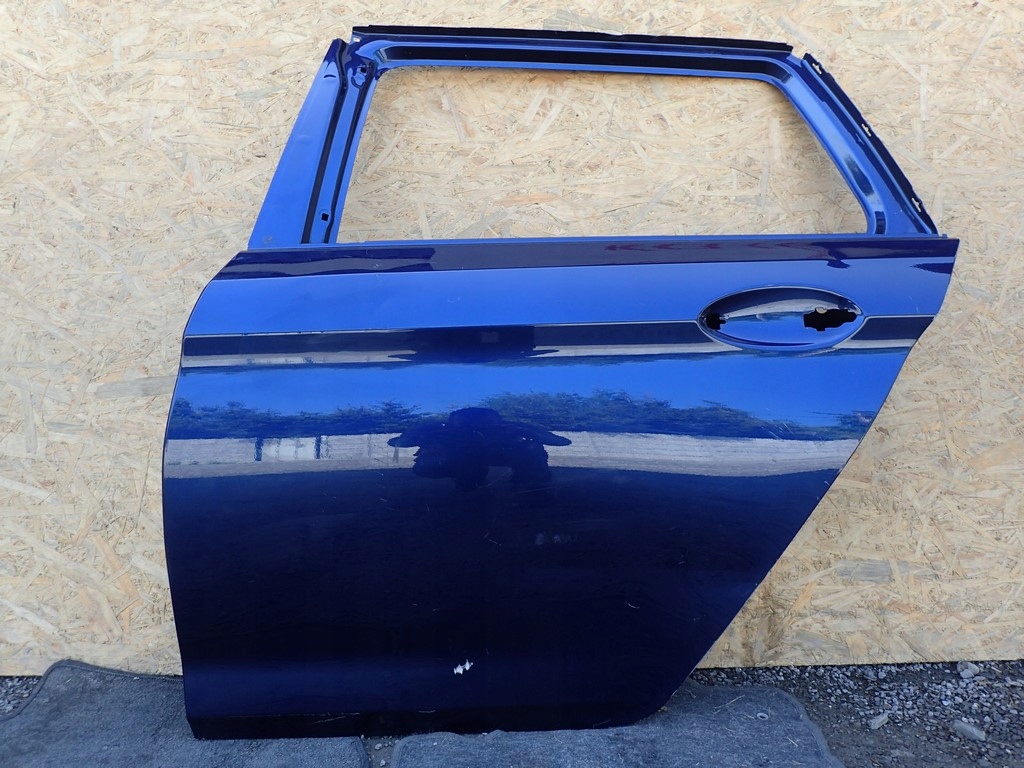 Купить Дверь левая задние левый задний  bmw 5 v g31 универсал 2017-