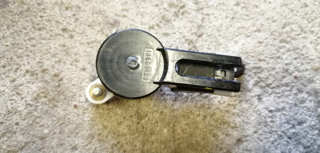 фото №1, Opel karl датчик гальма