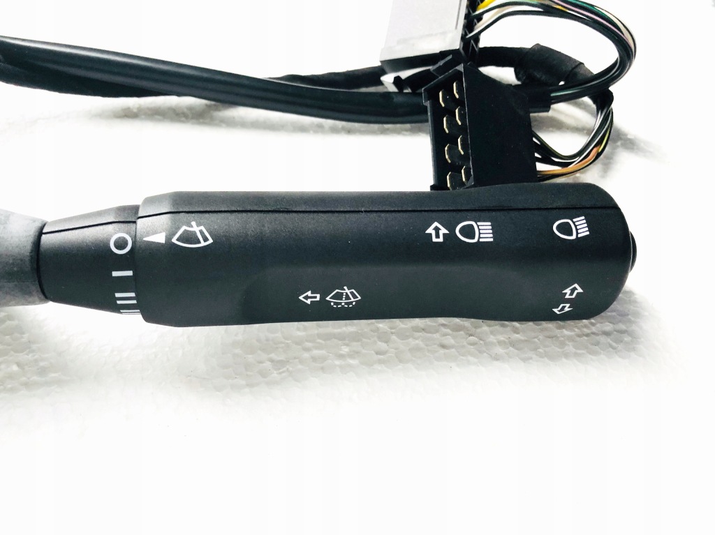 фото №3, Переключатель pod руль mercedes cs-102154