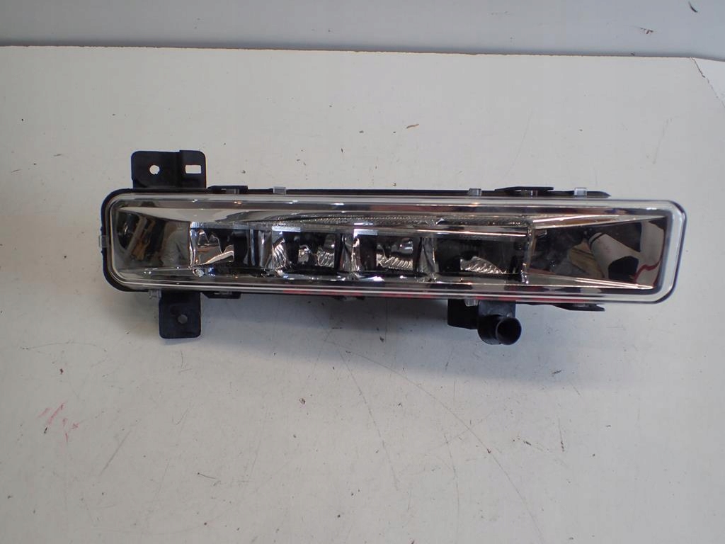 фото №1, Противотуманная фара правый bmw 7 g11 g12