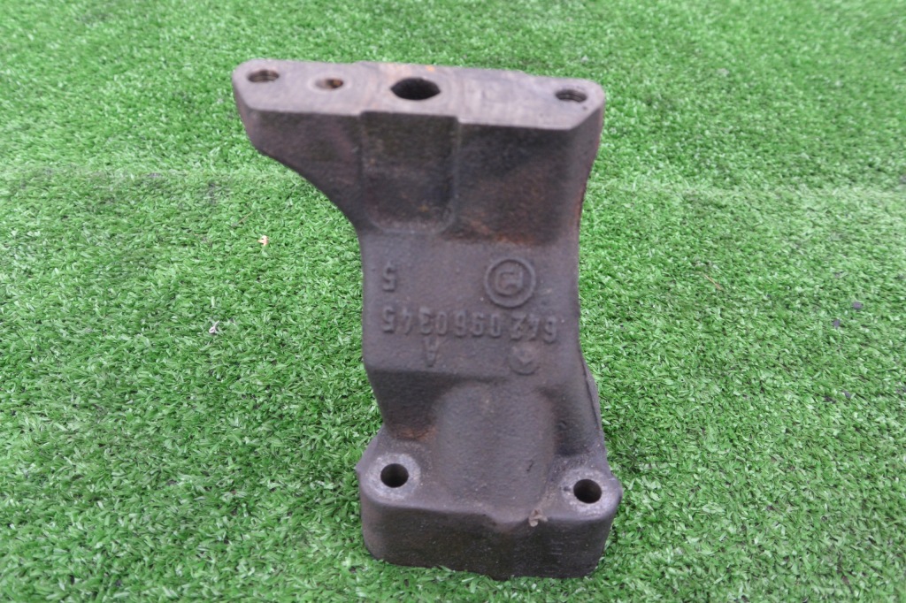 фото №1, Кронштейн турбонагнетателя 3.0cdi mercedes gl x164 ml 642