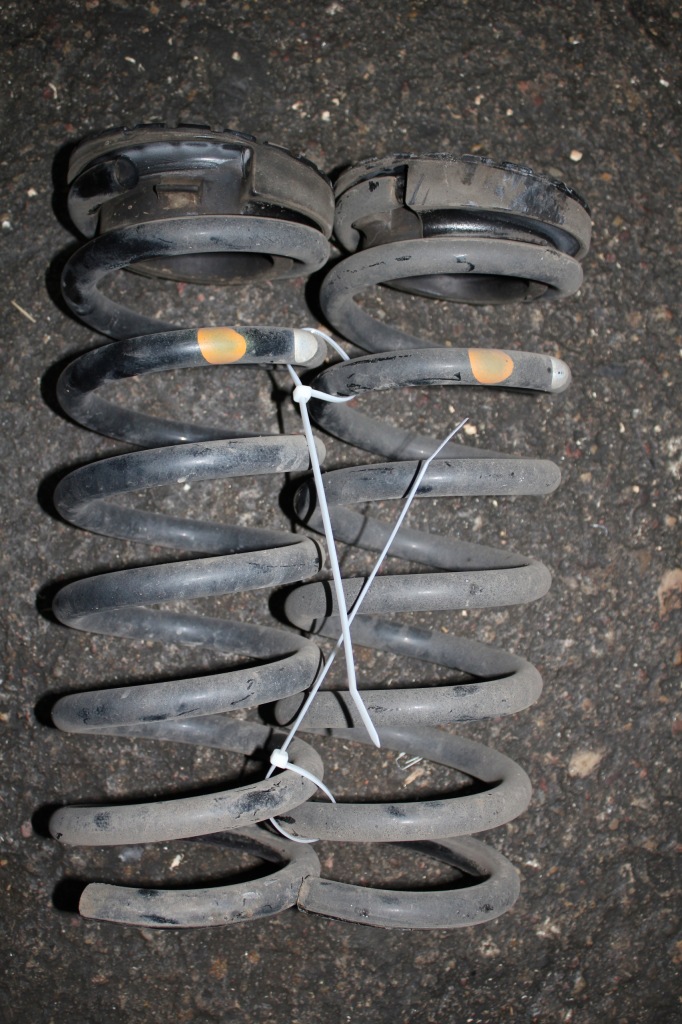 фото №1, Ford mondeo mk5 kombi пружина задняя пружины