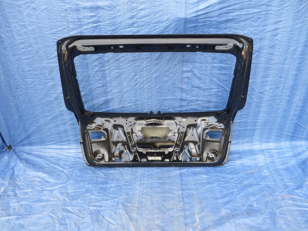 фото №7, Audi a6 c7 4g9 allroad крышка багажника задняя хром эмблемы