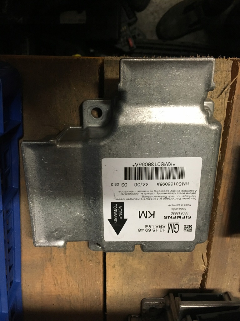 фото №1, Opel vectra c датчик подушок 13186948