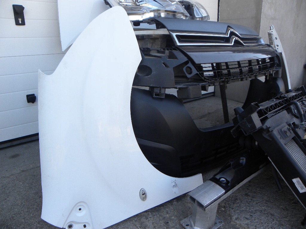 фото №5, Citroen berlingo iii lift 2018 rok перед капот, лампы