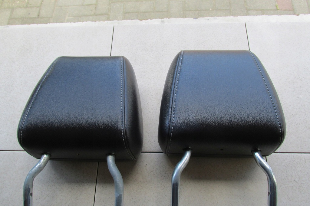 фото №4, Підголівник перед білий нитка шкіра focus mk3 2013