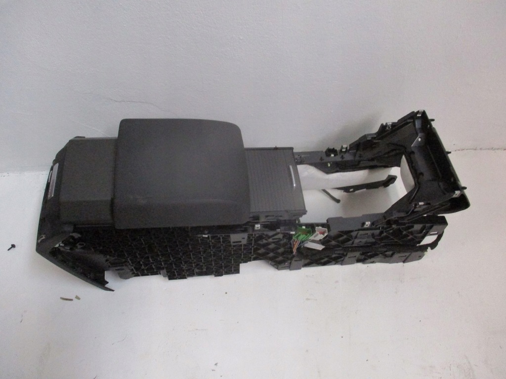 фото №1, Туннель подлокотник range rover sport кожа