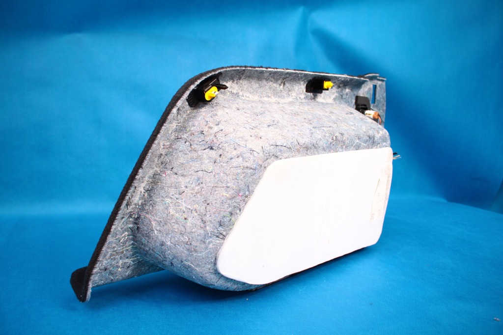 фото №11, Land rover discovery 5 v обшивка багажника левый 18^