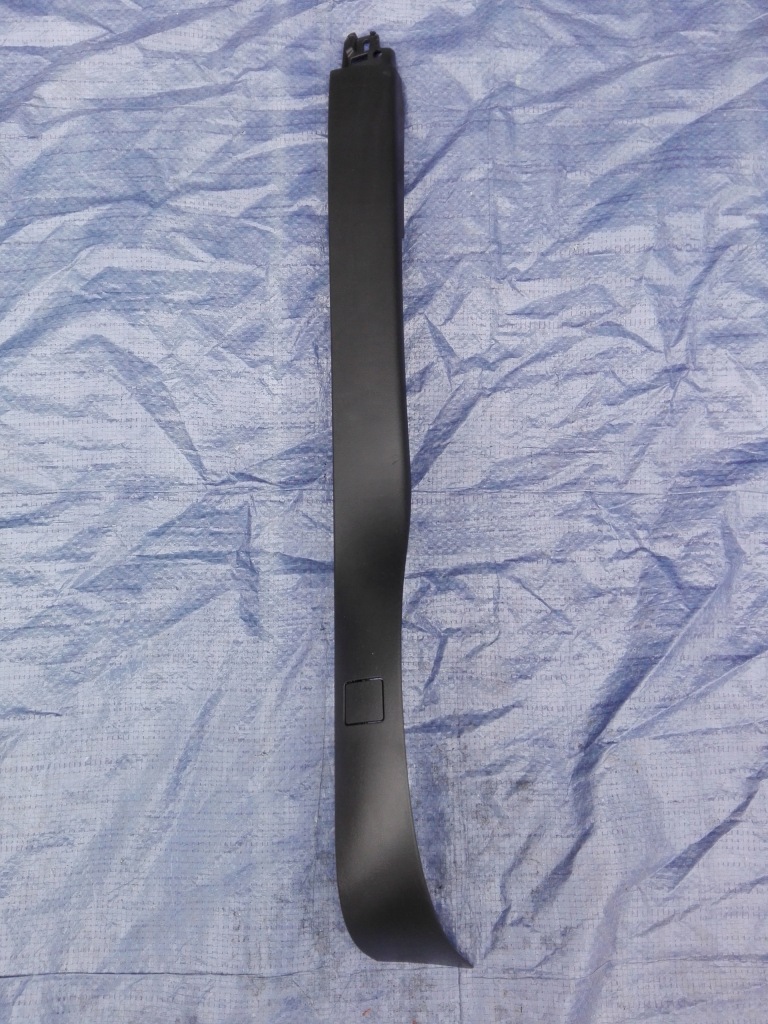 фото №1, Tesla x накладка багажника правая 1073294-00-d