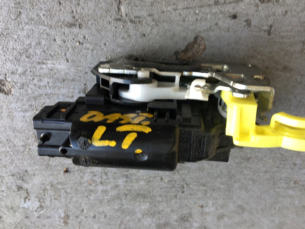 фото №2, Замки dacia duster 2017 r