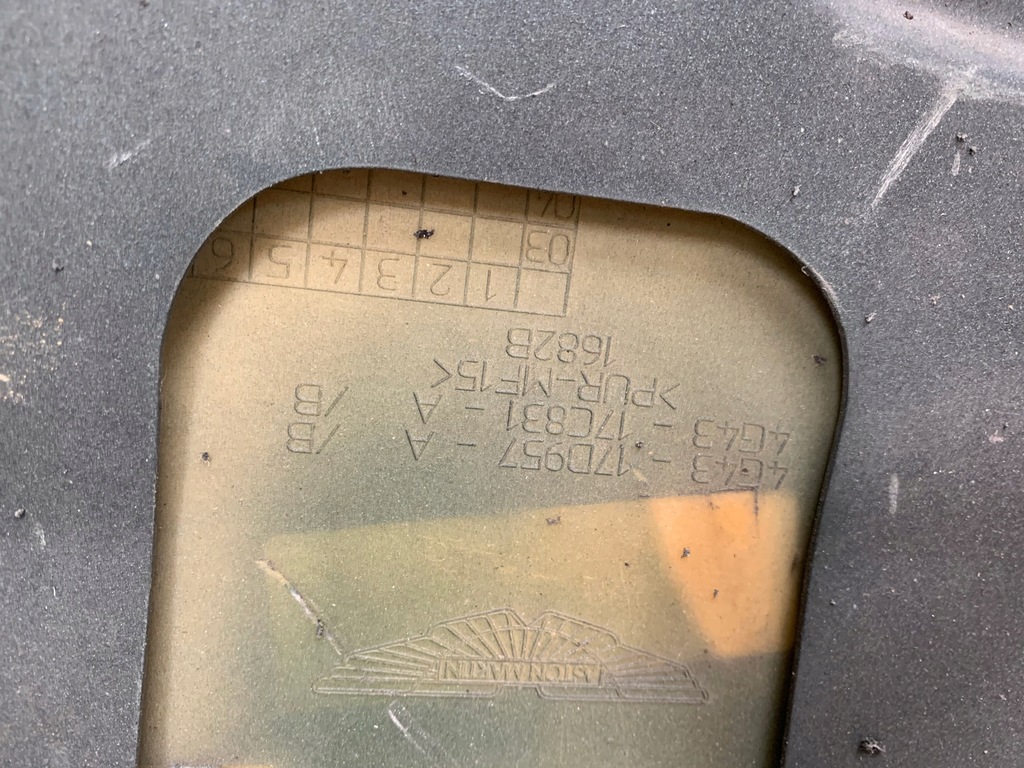 фото №7, Aston martin db9 бампер передний