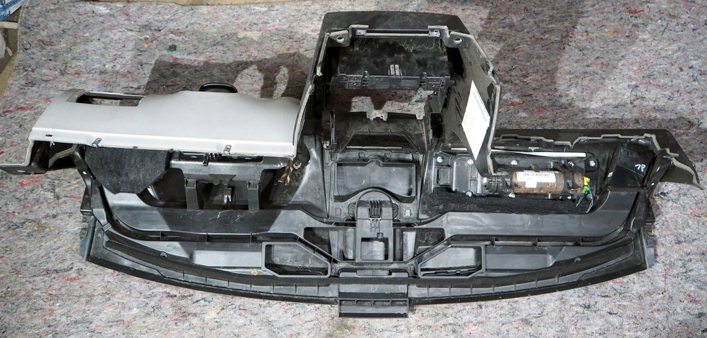 фото №8, Приборная панель приборная air bag mercedes a-klasa w169