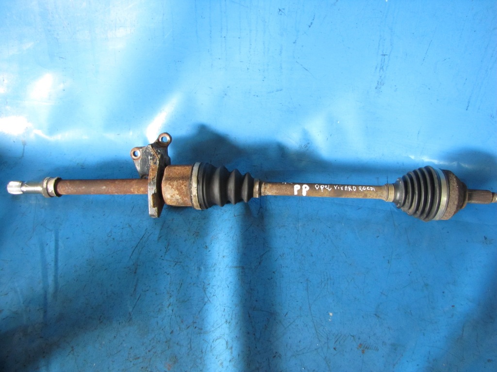 фото №1, Приводной вал правый перед opel vivaro 2.0 cdi 2007r.