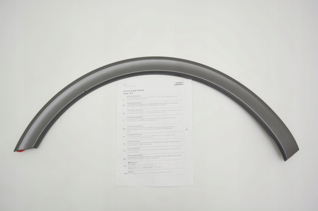 фото №2, Audi a1 8xa allroad active style молдинг nakadka r