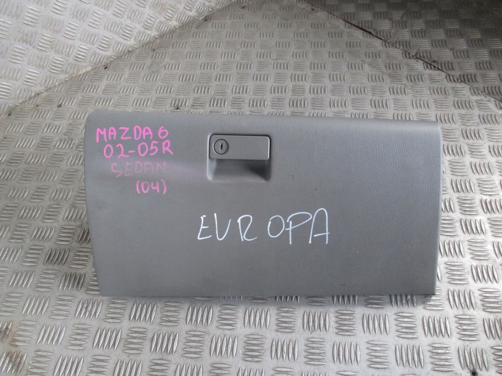 фото №1, Бардачок mazda 6 02-05 r g6ja