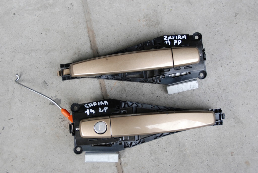 фото №1, Opel zafira c ручка двері передня права z41e